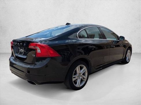 Used 2014 Volvo S60 T5 FWD image 5