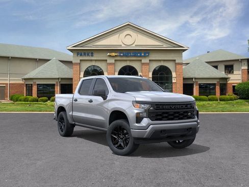 New 2026 Chevrolet Silverado 1500 Custom image 2