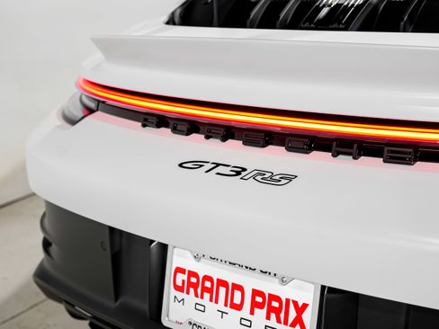 Used 2025 Porsche 911 GT3 RS image 46