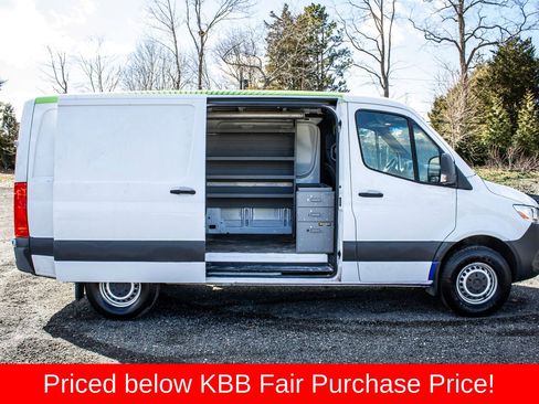 Used 2019 Mercedes-Benz Sprinter 144 w/ Driver Convenience Package image 21