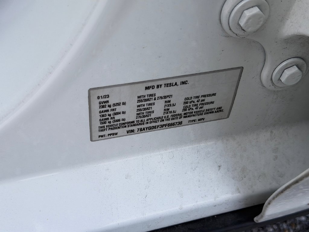 Used 2023 Tesla Model Y Performance AWD/4WD image 11