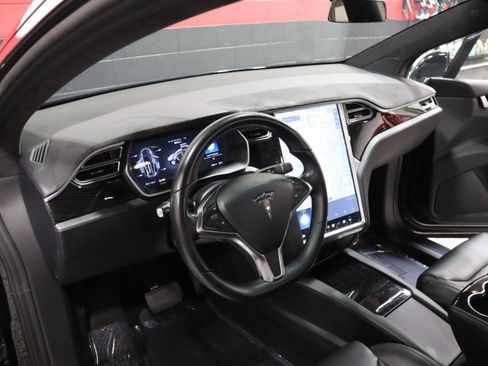 Used 2016 Tesla Model X 90D AWD/4WD image 38