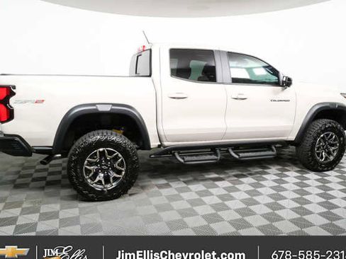 New 2026 Chevrolet Colorado ZR2 w/ Technology Package AWD/4WD image 2