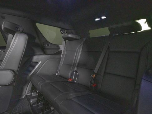 Used 2022 Chevrolet Tahoe Z71 w/ Z71 Off-Road Package image 15