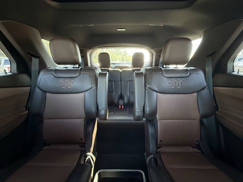 Certified 2021 Ford Explorer King Ranch w/ Premium Technology Package image 29