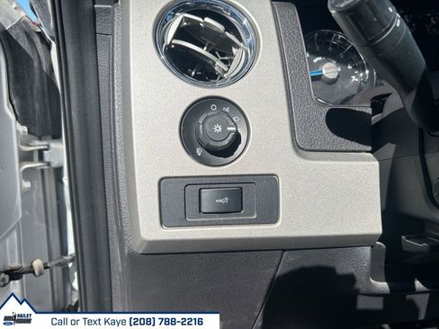 Used 2013 Ford F150 Lariat w/ Luxury Equipment Group image 23