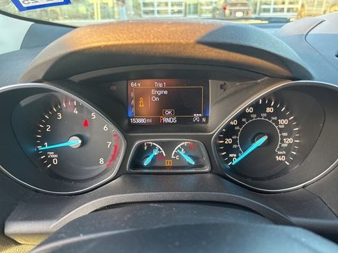 Used 2017 Ford Escape Titanium image 14