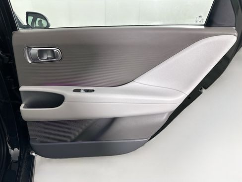 Used 2024 Hyundai Ioniq 6 SEL image 30