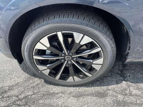 Used 2026 Volvo XC60 B5 Plus w/ Protection Package Premier AWD/4WD image 55