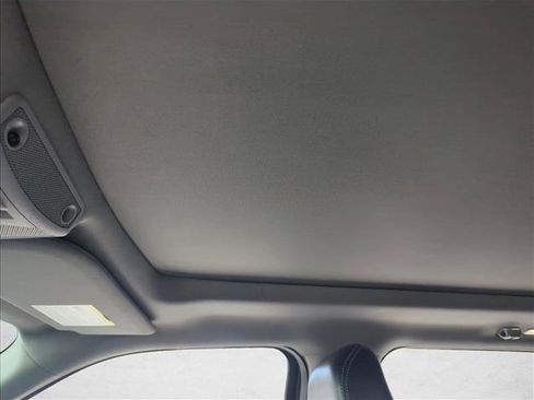 Used 2015 Ford F150 Lariat w/ Equipment Group 502A Luxury image 12