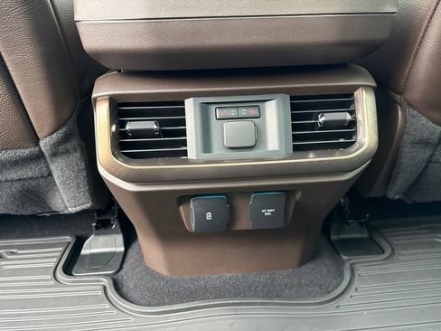 Used 2025 Ford F150 King Ranch w/ FX4 Off-Road Package image 31