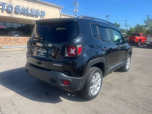 Used 2019 Jeep Renegade Sport w/ Sport Appearance Group AWD/4WD image 7