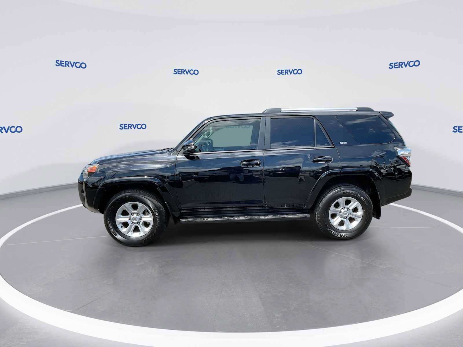 Used 2024 Toyota 4Runner SR5 Premium RWD image 5