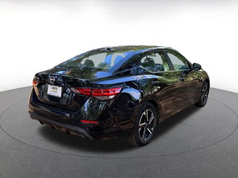 Used 2025 Nissan Sentra SV image 7