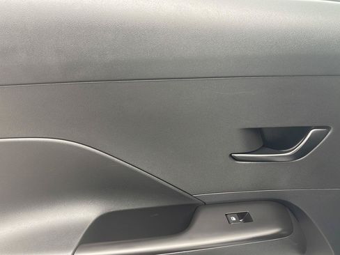 Certified 2025 Hyundai Kona SEL AWD/4WD image 22