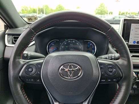 Used 2023 Toyota RAV4 SE w/ Weather & Moonroof Package AWD/4WD image 19
