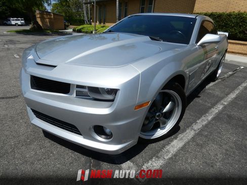 Used 2012 Chevrolet Camaro SS w/ Black Stripe Package RWD image 15