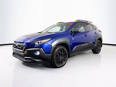 Used 2025 Subaru Crosstrek 2.5i Wilderness AWD/4WD image 3