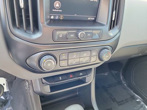 Used 2022 Chevrolet Colorado W/T RWD image 26