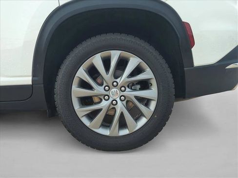 Used 2025 Buick Enclave Preferred image 17