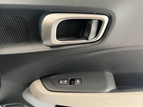 New 2026 Hyundai Venue SEL FWD image 14