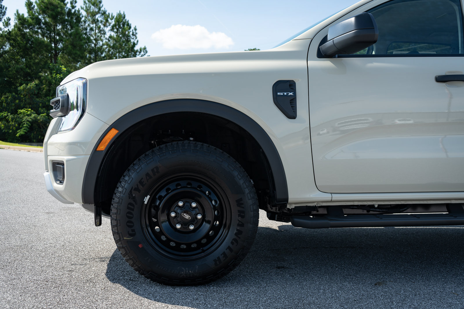 New 2026 Ford Ranger XL w/ FX4 Off-Road Package AWD/4WD image 4
