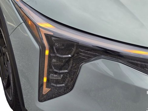 Certified 2025 Kia K4 EX image 4