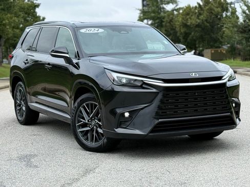 Used 2024 Lexus TX 350 FWD image 2