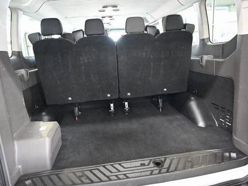 Used 2023 Ford Transit 350 XLT image 8