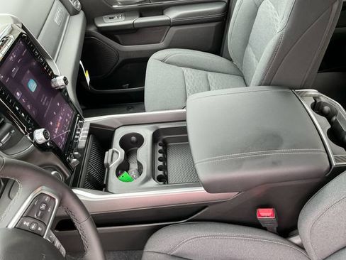 New 2026 RAM 1500 Big Horn AWD/4WD image 24
