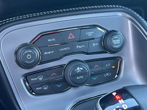 Used 2023 Dodge Challenger SRT Hellcat w/ Driver Convenience Group RWD image 17