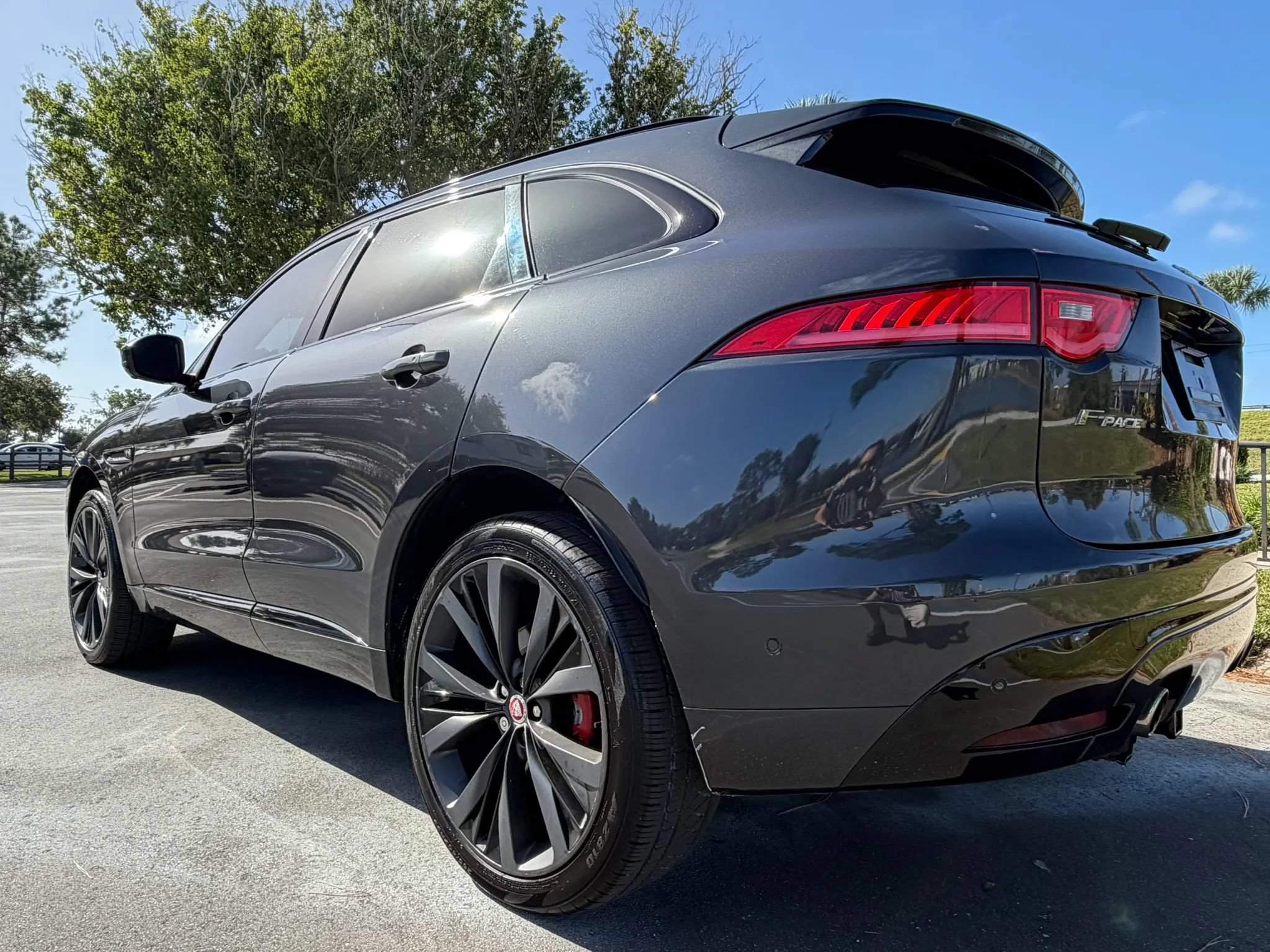 Used 2018 Jaguar F-PACE S AWD/4WD image 9