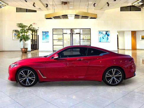 Used 2022 INFINITI Q60 3.0t Luxe w/ Cargo Package RWD image 8