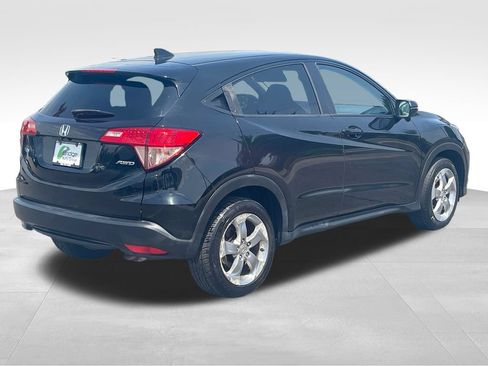 Used 2017 Honda HR-V EX image 8