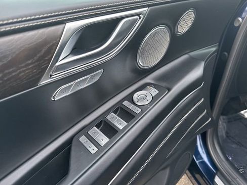 Used 2021 Genesis GV80 2.5T w/ Prestige Package 04 image 21