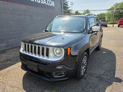 Used 2015 Jeep Renegade Limited FWD image 1