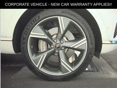 Used 2025 Genesis GV80 3.5T Prestige AWD/4WD image 11