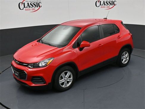 Used 2020 Chevrolet Trax LS image 16