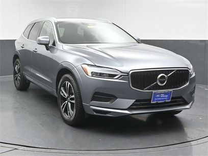 Used 2020 Volvo XC60 T5 Momentum w/ Protection Package Premier