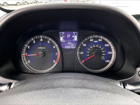 Used 2017 Hyundai Accent SE FWD image 19