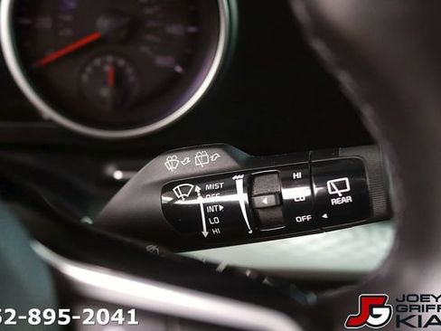 Certified 2024 Kia Carnival LX FWD image 24