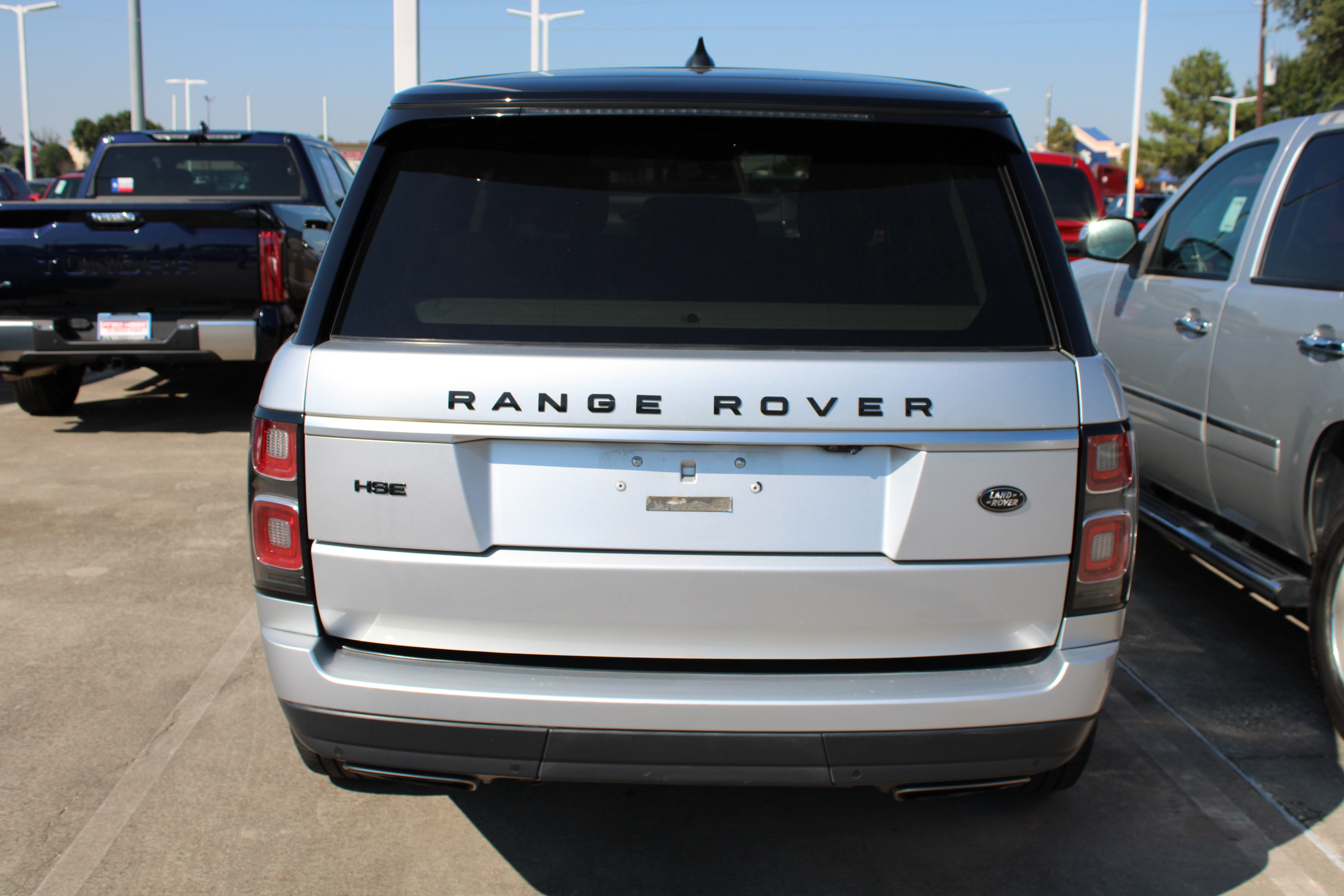 Used 2019 Land Rover Range Rover HSE AWD/4WD image 8