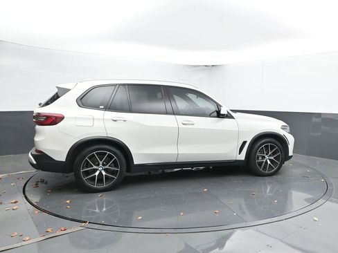 Used 2019 BMW X5 xDrive40i w/ Convenience Package image 11