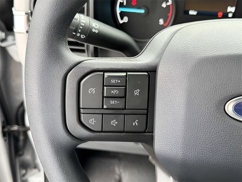 New 2025 Ford F350 XL w/ 360-Degree Camera Package image 15