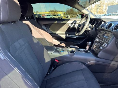 Used 2018 Ford Mustang Coupe w/ Black Accent Pkg image 11