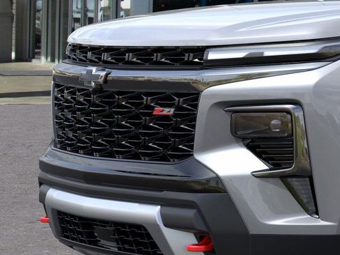 New 2026 Chevrolet Traverse Z71 w/ Driver Confidence Package image 13