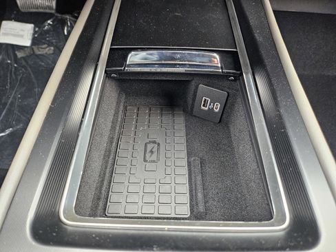 New 2026 Lincoln Corsair Premiere image 19