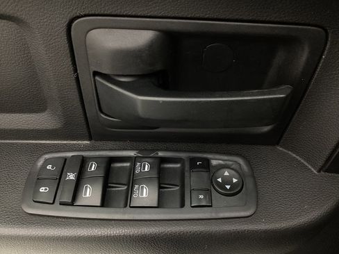 Used 2018 RAM 1500 Tradesman image 35