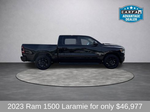 Used 2023 RAM 1500 Laramie AWD/4WD image 2