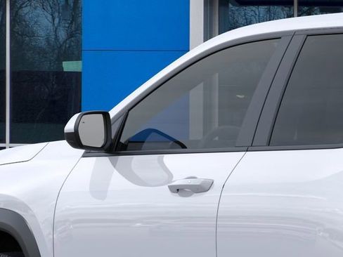 New 2026 Chevrolet Equinox LT AWD/4WD image 12